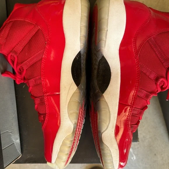 Gently used Air Jordan 11 retro BG